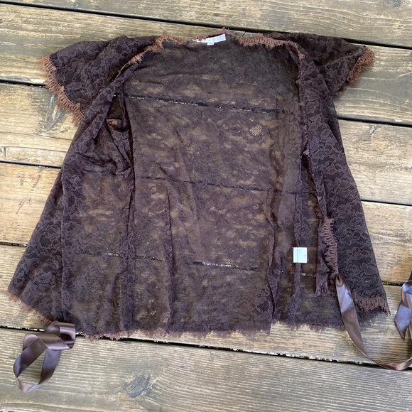 Rebecca Taylor Short Sleeve Sheer Lace Top - Picture 2 of 12